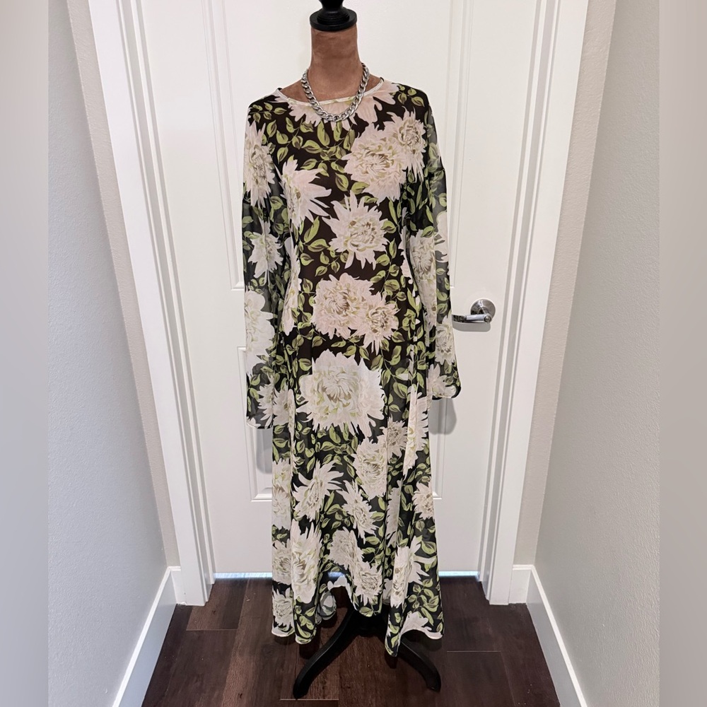 H&M Long Sleeve Floral Maxi Dress in Black, Cream & Green